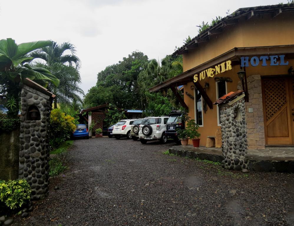 Hotel Vagabondo Ла Фортуна Экстерьер фото
